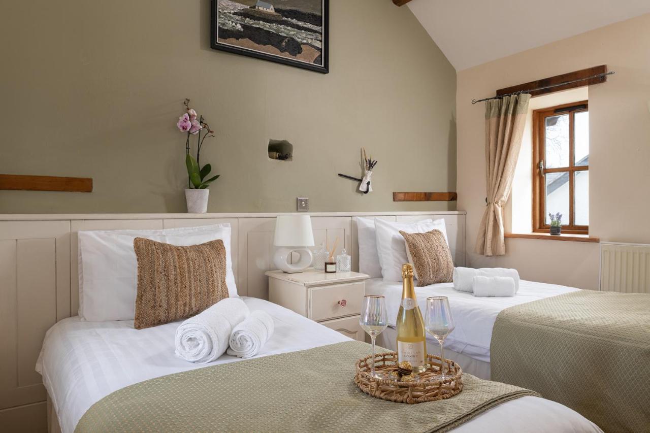 Beautiful Countryside Cottage On The North Wales Coast Abergele Esterno foto