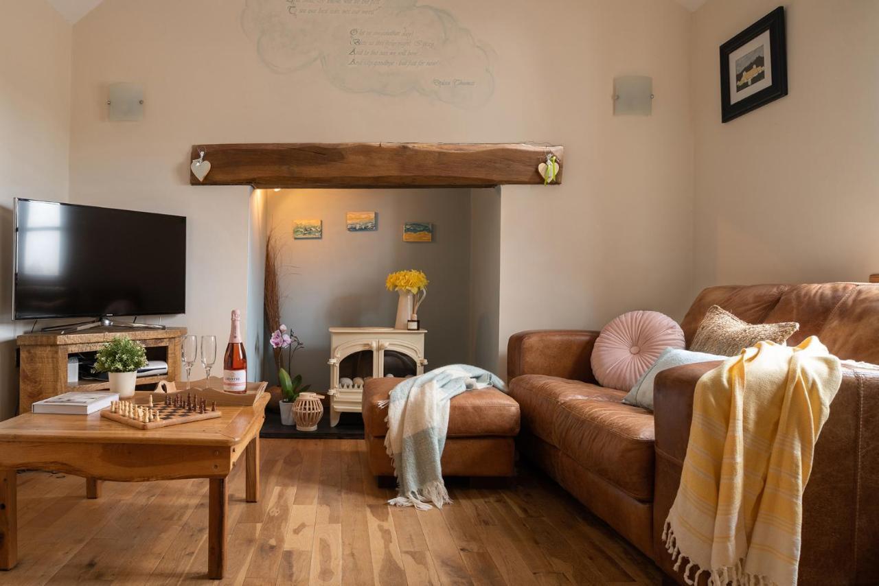 Beautiful Countryside Cottage On The North Wales Coast Abergele Esterno foto
