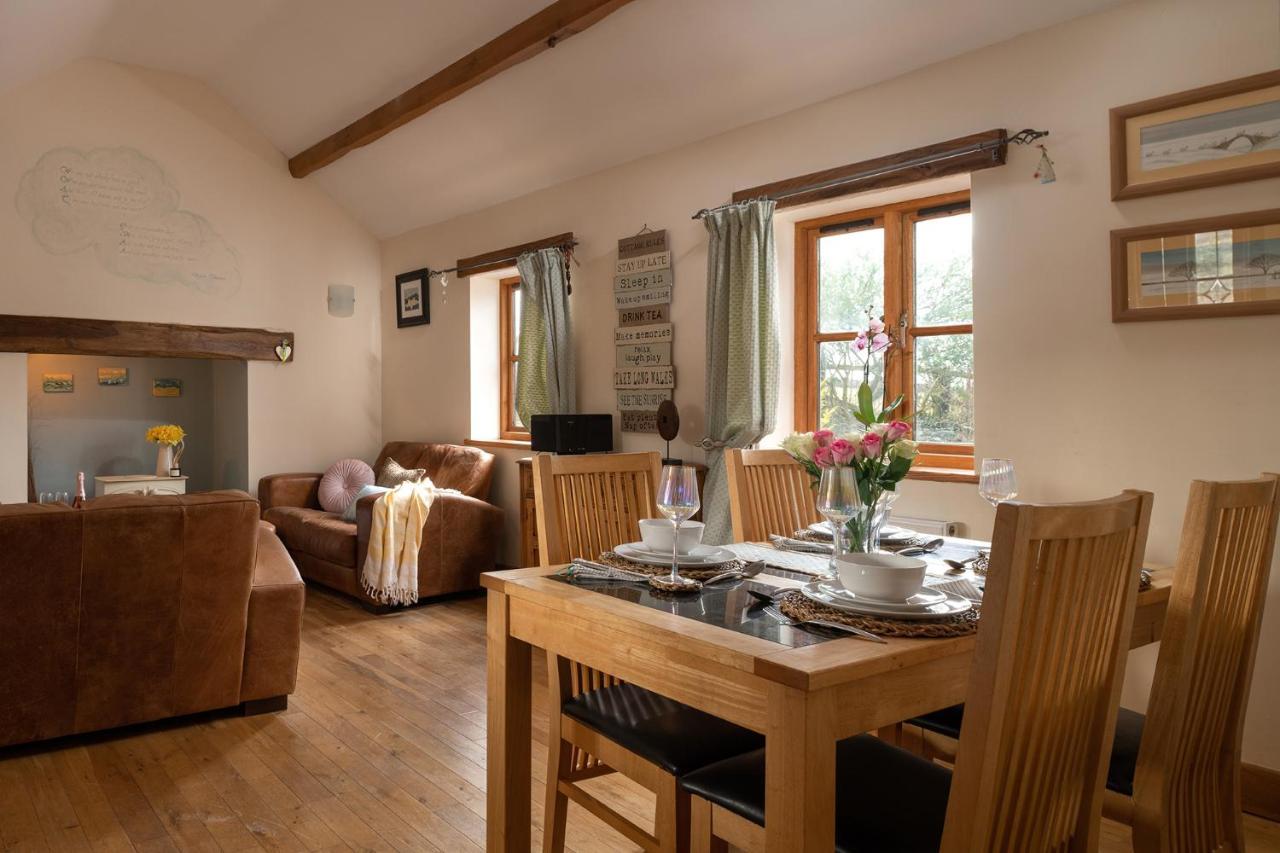 Beautiful Countryside Cottage On The North Wales Coast Abergele Esterno foto