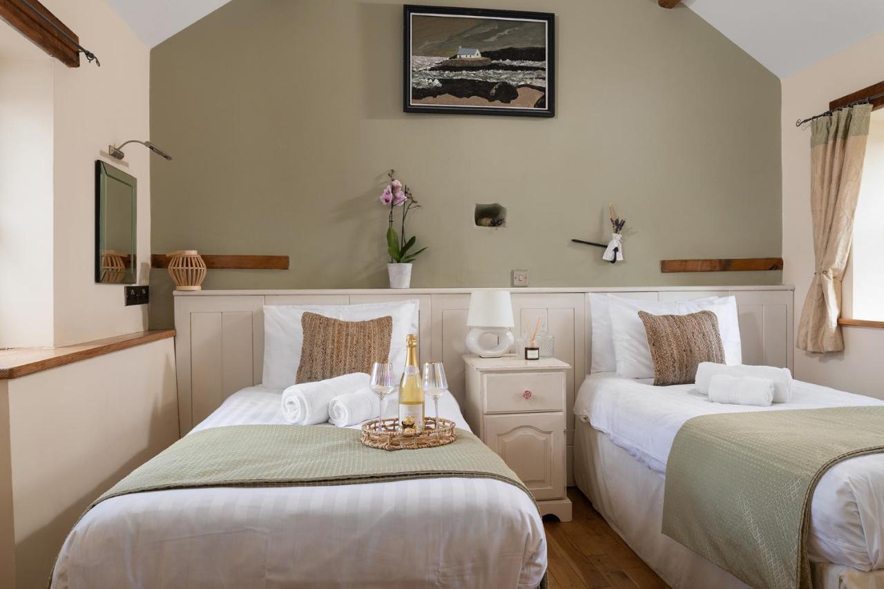 Beautiful Countryside Cottage On The North Wales Coast Abergele Esterno foto