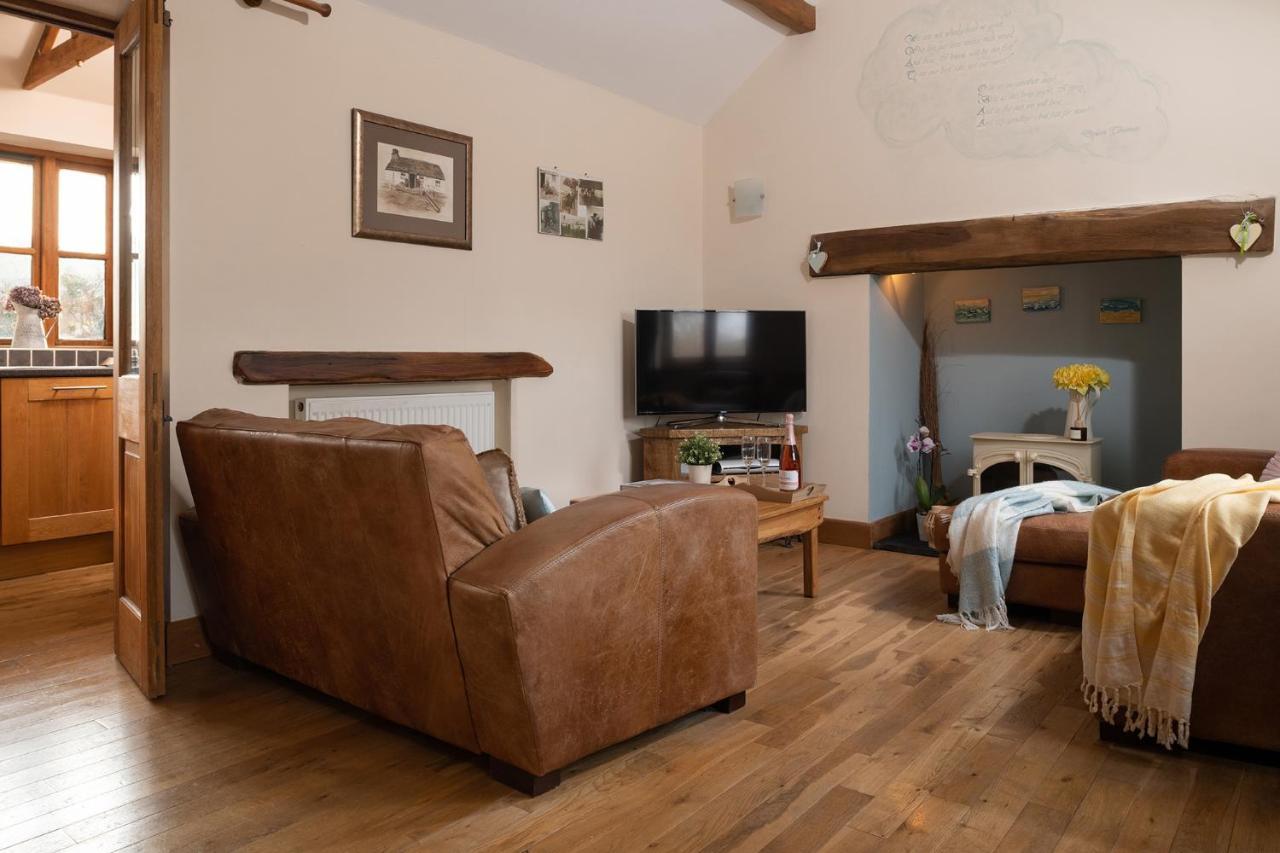 Beautiful Countryside Cottage On The North Wales Coast Abergele Esterno foto